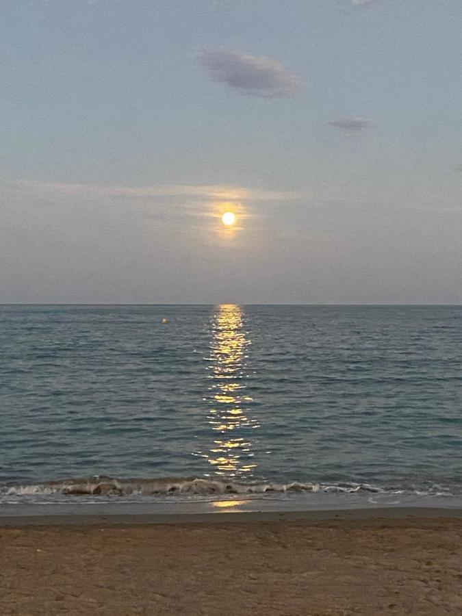 Casa Ibicenca En Benicasim A 3 Minutos De La Playa Διαμέρισμα Benicàssim Εξωτερικό φωτογραφία